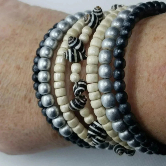 Boho Beaded Wrap Bracelet Stackable Black Silver Cream Zebra Accent - Picture 2 of 4